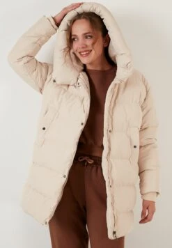 LELA Oversized Inflatable Long Cappotto InvernaleEcru Donna Cappotti L6S21U00B-A11 -Lela 00584c321bf2499fad2dcf0ea944299f