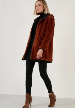 LELA Regular Fit ReversibleCappotto InvernaleCamel Donna Cappotti L6S21U015-B11 -Lela 100e74865ac44f58ad055dabcb6bf680