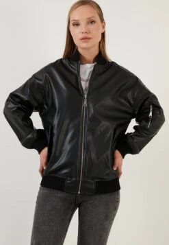 LELA Loose FitGiacca In SimilpelleBlack Donna Giacche E Blazer L6S21U01P-Q11 13 LELA Loose FitGiacca In SimilpelleBlack Donna Giacche E Blazer L6S21U01P-Q11 -Lela 1132585ed03f44958c139a92ce565a2c