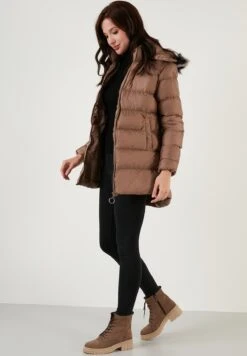 LELA Cappotto InvernaleMink Color Donna Cappotti L6S21U00H-O11 -Lela 13bfd8a502b94b7cb5528c7b79d1ef91