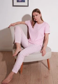 LELA Soft Touch SetPigiamaPink Donna Intimo Notte E Loungewear L6S81P00R-J12 12 LELA Soft Touch SetPigiamaPink Donna Intimo Notte E Loungewear L6S81P00R-J12 -Lela 18f110d0dc574fdfa278c0c7ce8e4e62