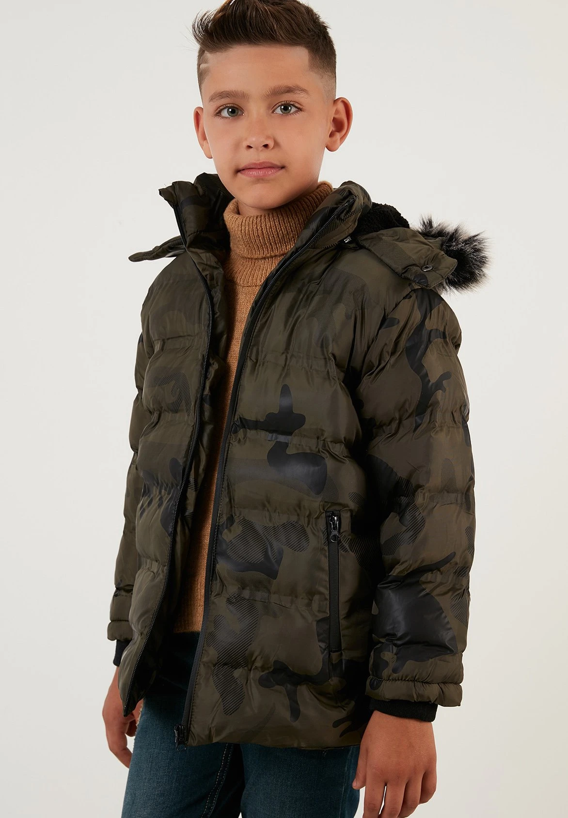 LELA Cappotto InvernaleKhaki Bambini Abbigliamento Outwear L6S24L00J-N11 3 LELA Cappotto InvernaleKhaki Bambini Abbigliamento Outwear L6S24L00J-N11 - immagine 3