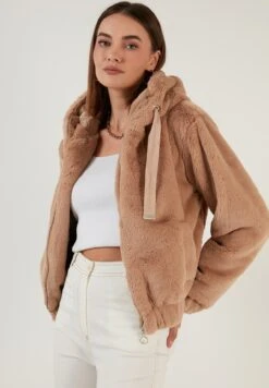 LELA Giacca Da Mezza StagioneSnuff Colored Donna Giacche E Blazer L6S21G00B-O11 9 LELA Giacca Da Mezza StagioneSnuff Colored Donna Giacche E Blazer L6S21G00B-O11 -Lela 1cfef9230a21479e86934060068d8f6f