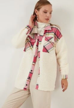 LELA Cappotto Corto - Fuchsia -Lela 205ce2c7d54c4a23a466045014bdeaca