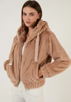 LELA Giacca Da Mezza StagioneSnuff Colored Donna Giacche E Blazer L6S21G00B-O11 10 LELA Giacca Da Mezza StagioneSnuff Colored Donna Giacche E Blazer L6S21G00B-O11 -Lela 2b364ef108af4653a1cdfc8dc699879d