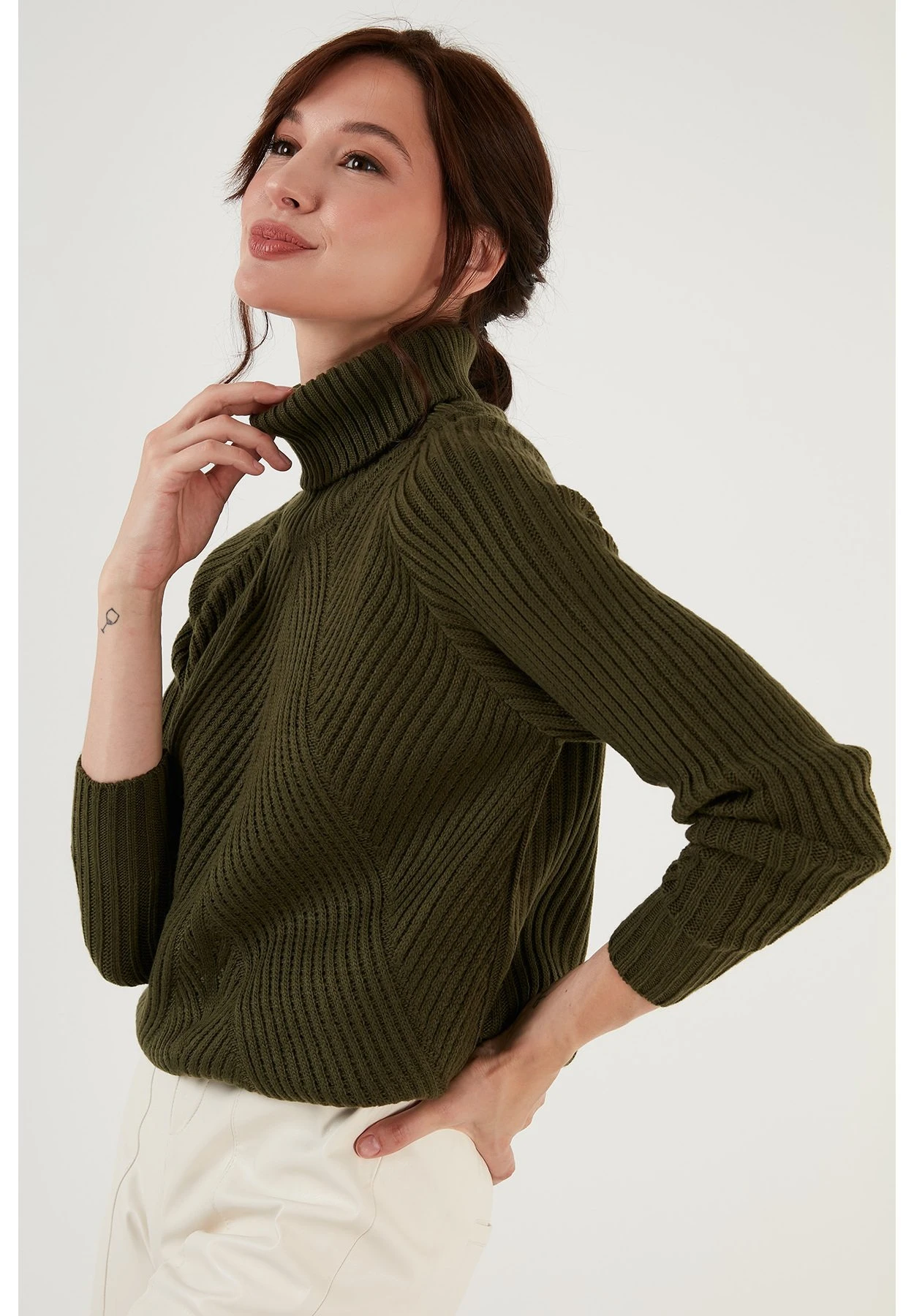 LELA Regular Fit - Maglione - Khaki 6 LELA Regular Fit - Maglione - Khaki - immagine 6