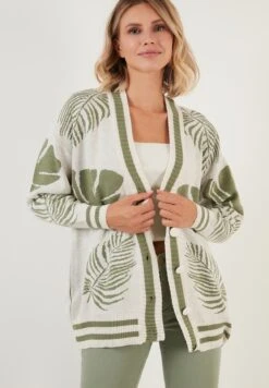LELA Cardigan - Almond Green -Lela 3b534df452a148129eae6877b8a082ac