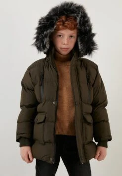 LELA Regular FitCappotto InvernaleDark Khaki Bambini Abbigliamento Outwear L6S24L00A-N11 -Lela 3c759fbc2a09478cbe22b43f7f88f8b6
