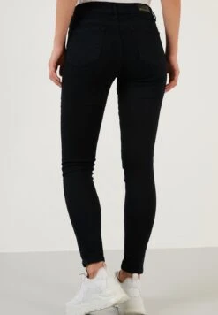 LELA Slim FitJeans Skinny FitNavy Blue Donna Jeans L6S21N001-K11 -Lela 3e9769a771d44807ad1a980397fc123e
