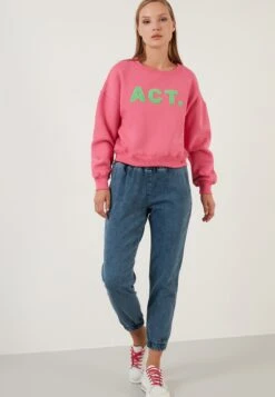 Lela -Lela 3fae14d02bdb4bc0888dae09584c9762