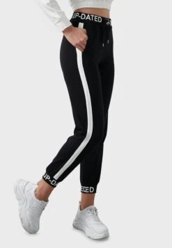 LELA Slim FitPantaloni SportiviBlack Donna Pantaloni L6S21A00G-Q11 -Lela 42dbad14a1ea47cfad680dac0bfd8f8f
