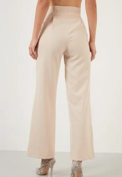 LELA Regular Fit - Pantaloni - Beige -Lela 46403ad11a3a429cb6513e33e2911aad