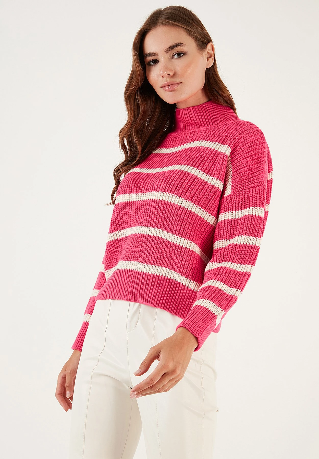 LELA MaglioneFuchsia Cream Donna Maglieria L6S21I05J-J11 2 LELA MaglioneFuchsia Cream Donna Maglieria L6S21I05J-J11 - immagine 2