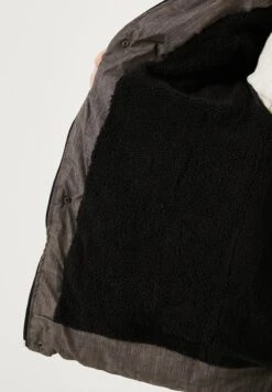 LELA Regular FitGiacca InvernaleGrey Bambini Abbigliamento Outwear L6S24L00C-C12 10 LELA Regular FitGiacca InvernaleGrey Bambini Abbigliamento Outwear L6S24L00C-C12 -Lela 57940b115f33459da64d9ce667d9b1ac