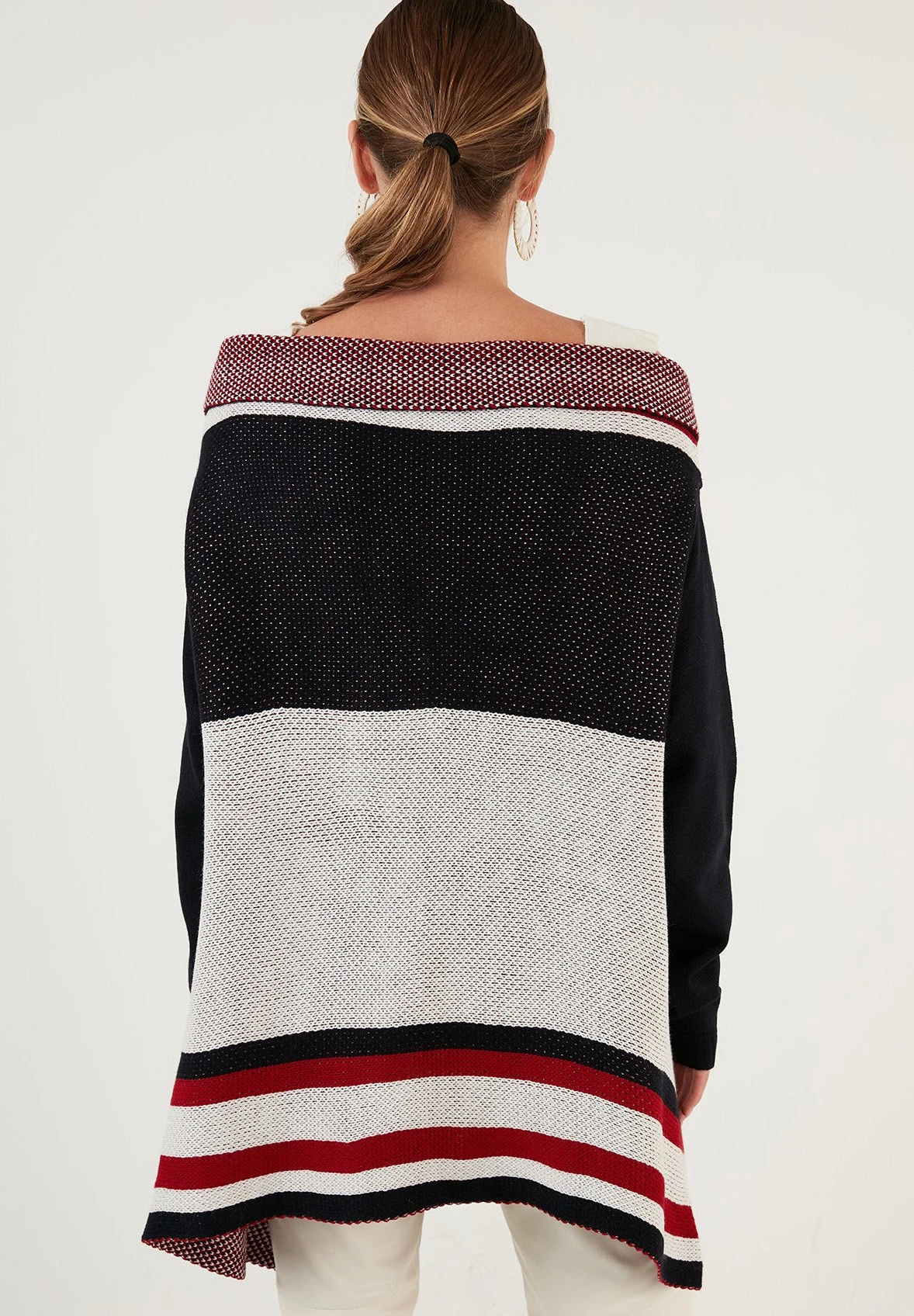 LELA Regular FitCardiganDblue/Ecru/Red Donna Maglieria L6S21I04D-K11 3 LELA Regular FitCardiganDblue/Ecru/Red Donna Maglieria L6S21I04D-K11 - immagine 3