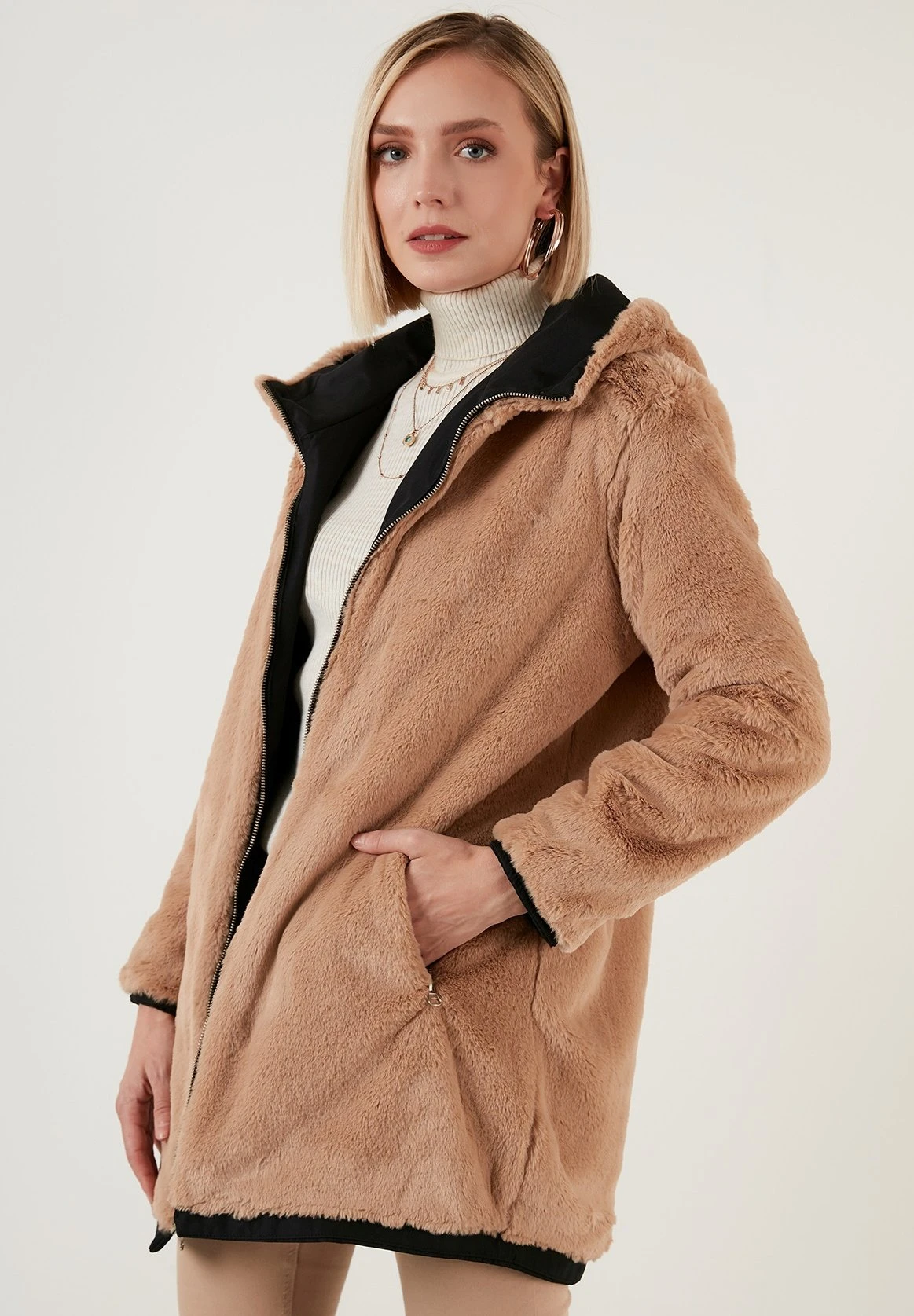 LELA Regular Fit ReversibleCappotto InvernaleSnuff Donna Cappotti L6S21U015-O11 1 LELA Regular Fit ReversibleCappotto InvernaleSnuff Donna Cappotti L6S21U015-O11