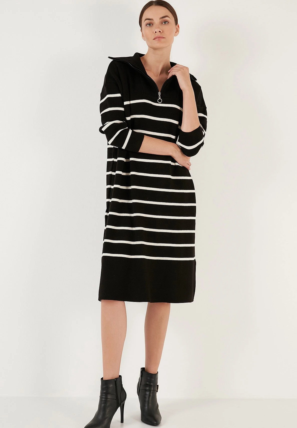 LELA Abito In MagliaBlack/Cream Donna Vestiti L6S21C02L-Q11 5 LELA Abito In MagliaBlack/Cream Donna Vestiti L6S21C02L-Q11 - immagine 5