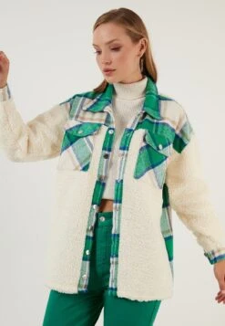 LELA Cappotto Corto - Green -Lela 5fe144f7fb124ae4b53368a513f1744d