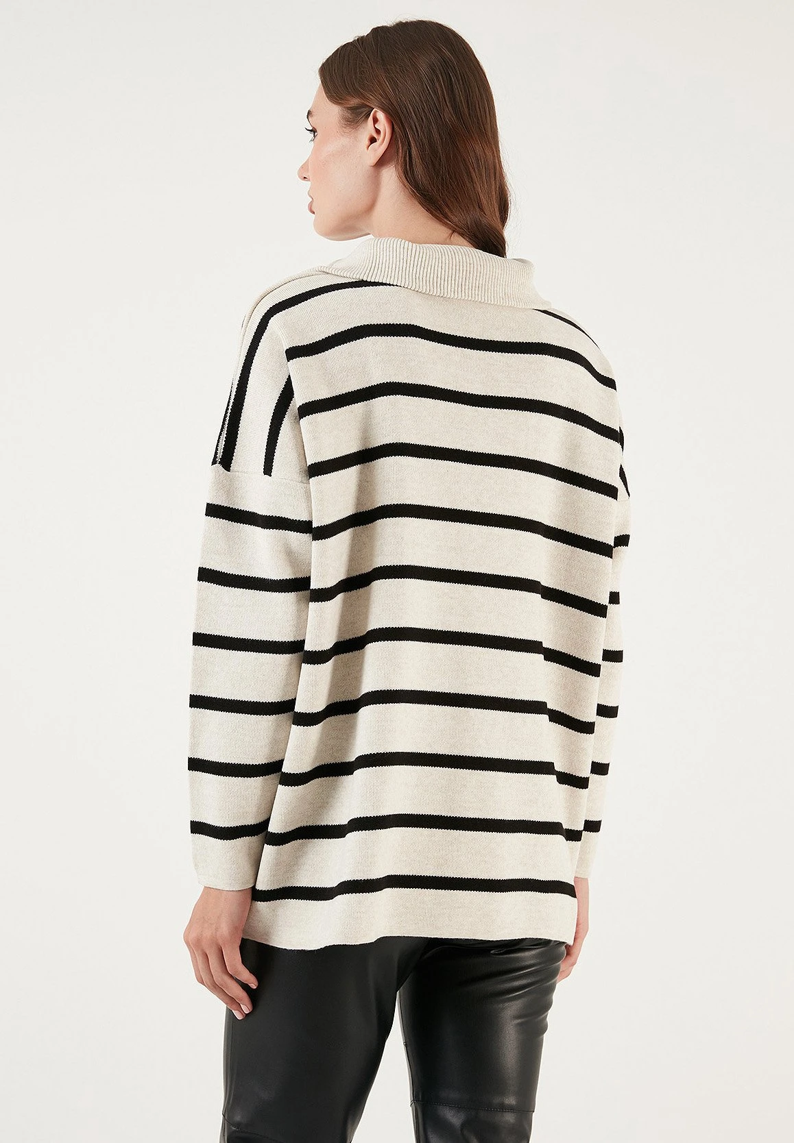 LELA MaglioneLight Stone/Black Donna Maglieria L6S21I05C-C11 3 LELA MaglioneLight Stone/Black Donna Maglieria L6S21I05C-C11 - immagine 3