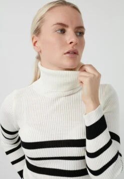 LELA Slim FitMaglioneWhite Donna Maglieria L6S21I00M-A11 -Lela 668f0a403d944467a5175f863167d62b