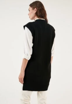 LELA T-Shirt BasicBlack Donna T-shirt E Top L6S21D02B-Q11 8 LELA T-Shirt BasicBlack Donna T-shirt E Top L6S21D02B-Q11 -Lela 6bc236e4725e4dfab14ea09952e46e14