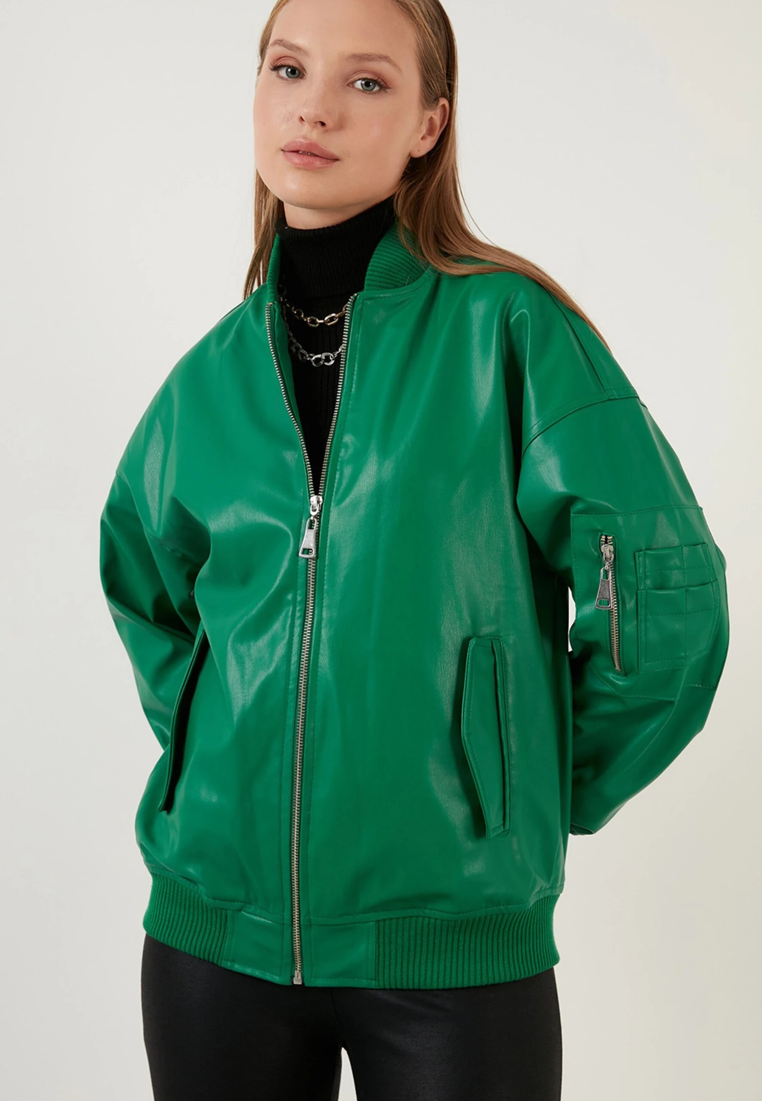 LELA Loose FitGiacca In SimilpelleBenetton Color Donna Giacche E Blazer L6S21U01P-M11 6 LELA Loose FitGiacca In SimilpelleBenetton Color Donna Giacche E Blazer L6S21U01P-M11 - immagine 6