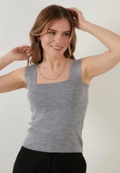 LELA Regular Fit - Top - Grey 7 LELA Regular Fit - Top - Grey -Lela 70e66d98b9b844a79a396ba7ea300c18