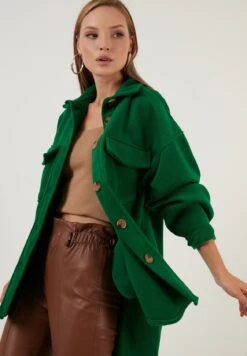 LELA Loose Fit - Giacca Leggera - Benetton Color -Lela 73d152bfb5ac406087e9ebeb87750f31