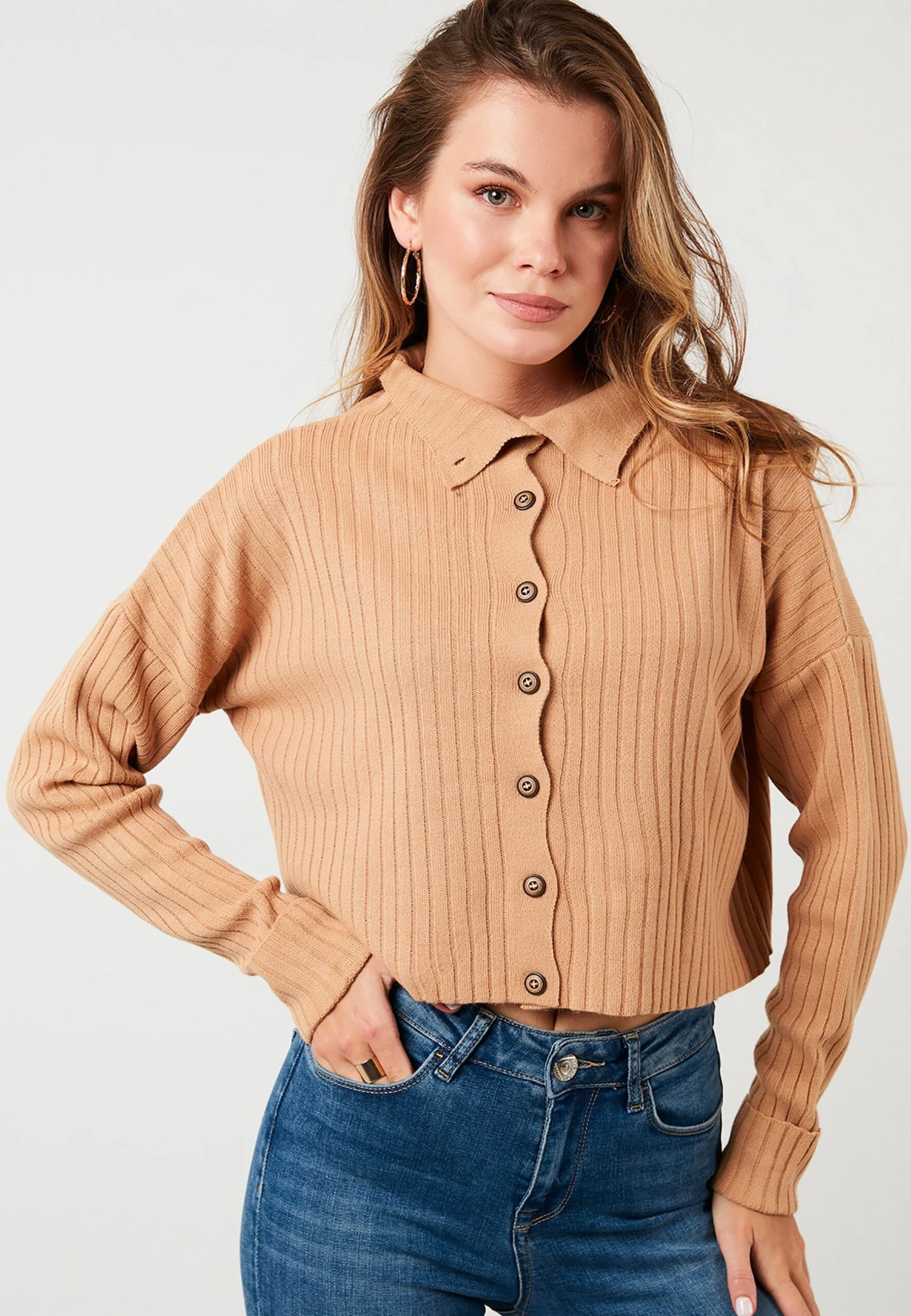 LELA Regular FitCardiganCamel Donna Maglieria L6S21I010-B11 1 LELA Regular FitCardiganCamel Donna Maglieria L6S21I010-B11