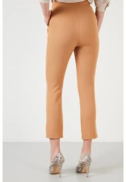 LELA Regular Fit - Pantaloni - Camel 6 LELA Regular Fit - Pantaloni - Camel -Lela 7bb3a771c3c5441a875839b0f483de5f