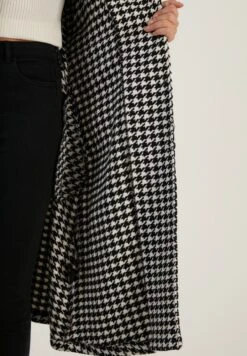 LELA Loose Fit - Trench - Black -Lela 7c1d40f106ff4e4eae69a24b77a736da