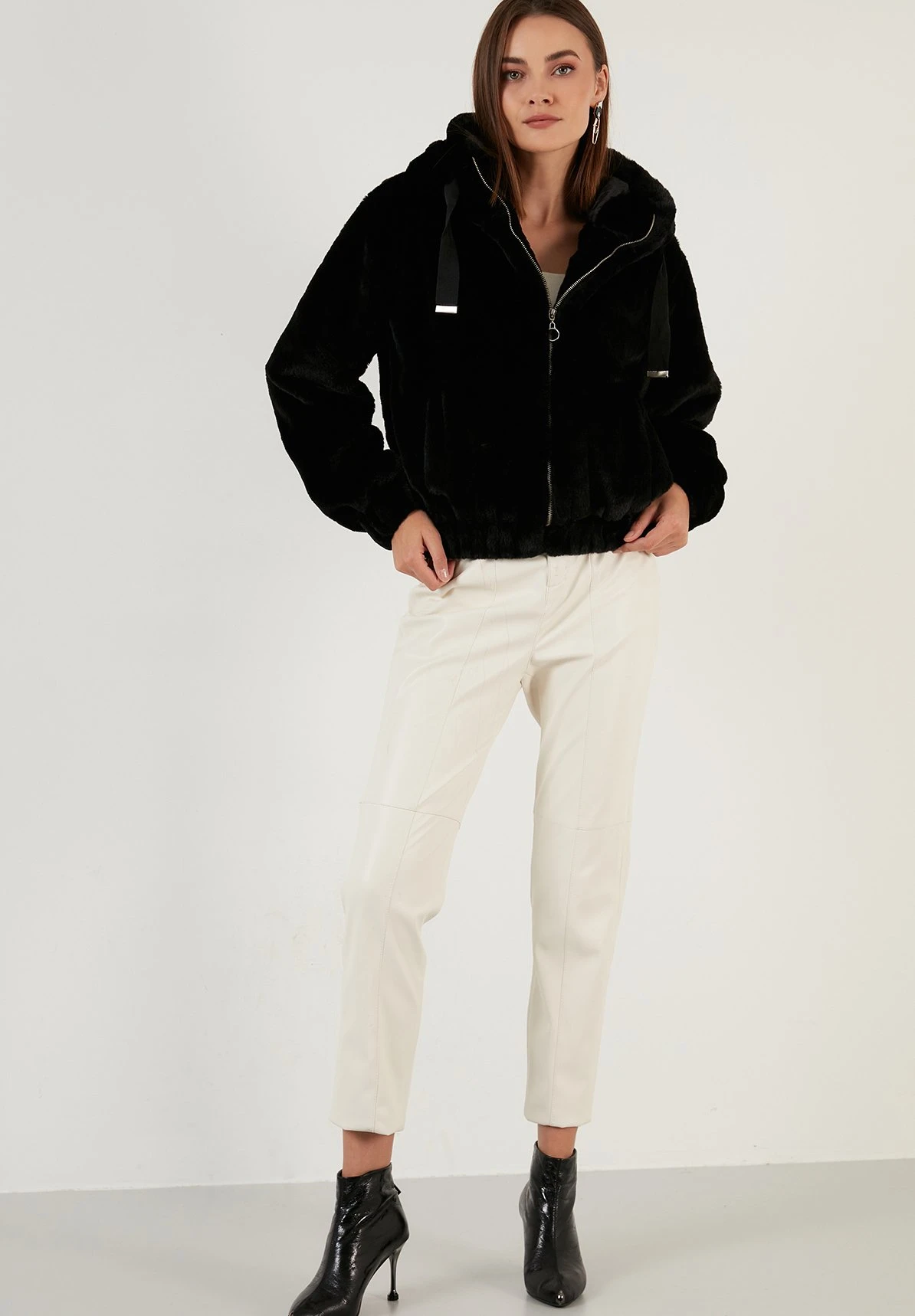 LELA Giacca Da Mezza StagioneBlack Donna Giacche E Blazer L6S21G00B-Q11 2 LELA Giacca Da Mezza StagioneBlack Donna Giacche E Blazer L6S21G00B-Q11 - immagine 2