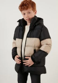 LELA Removable Hooded InflatableCappotto InvernaleBlack-Stone Color-Black Bambini Abbigliamento Outwear L6S26L000-Q11 -Lela 89e9e686eb164484a3e8e44b9e44ad61
