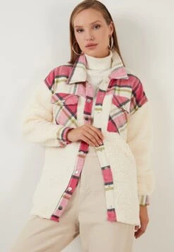 LELA Cappotto Corto - Fuchsia -Lela 8b0eab5246bf44a7a6c951149c773e21