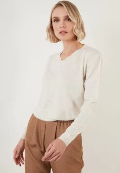 LELA Regular FitMaglioneEcru Donna Maglieria L6S21I03W-A11 -Lela 8da6f817c9374da5b40f19176c619e38