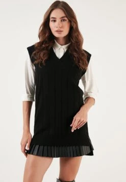 LELA Regular Fit - T-Shirt Basic - Black