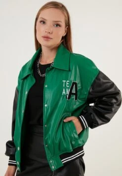 LELA Loose FitGiacca In SimilpelleBenetton Color Donna Giacche E Blazer L6S21U01C-M11 -Lela 9a20dbcd6a8b4d3da00013c814e714a0