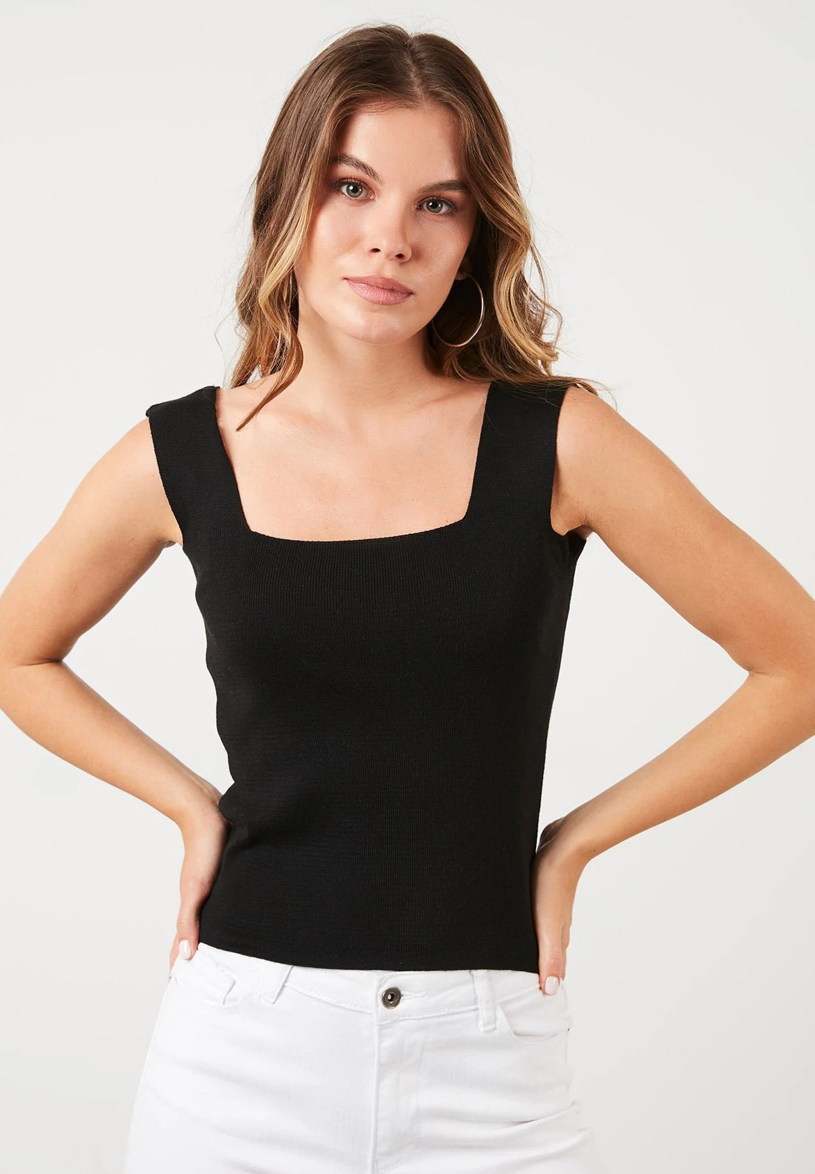 LELA Regular FitTopBlack Donna T-shirt E Top L6S21D01S-Q11 2 LELA Regular FitTopBlack Donna T-shirt E Top L6S21D01S-Q11 - immagine 2