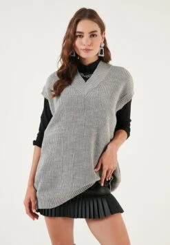 LELA V Neck MaglioneLight Grey Donna Maglieria L6S21I027-C11 7 LELA V Neck MaglioneLight Grey Donna Maglieria L6S21I027-C11 -Lela aaa9755bf25c4c089ff252d8751a2bb4