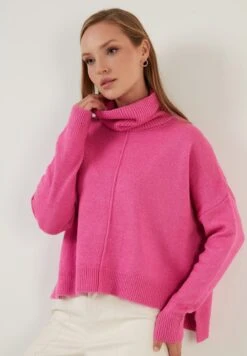 LELA Loose FitMaglioneFuchsia Donna Maglieria L6S21I04H-J11 -Lela ac04c7689932491fbb5903ef4db9aee3