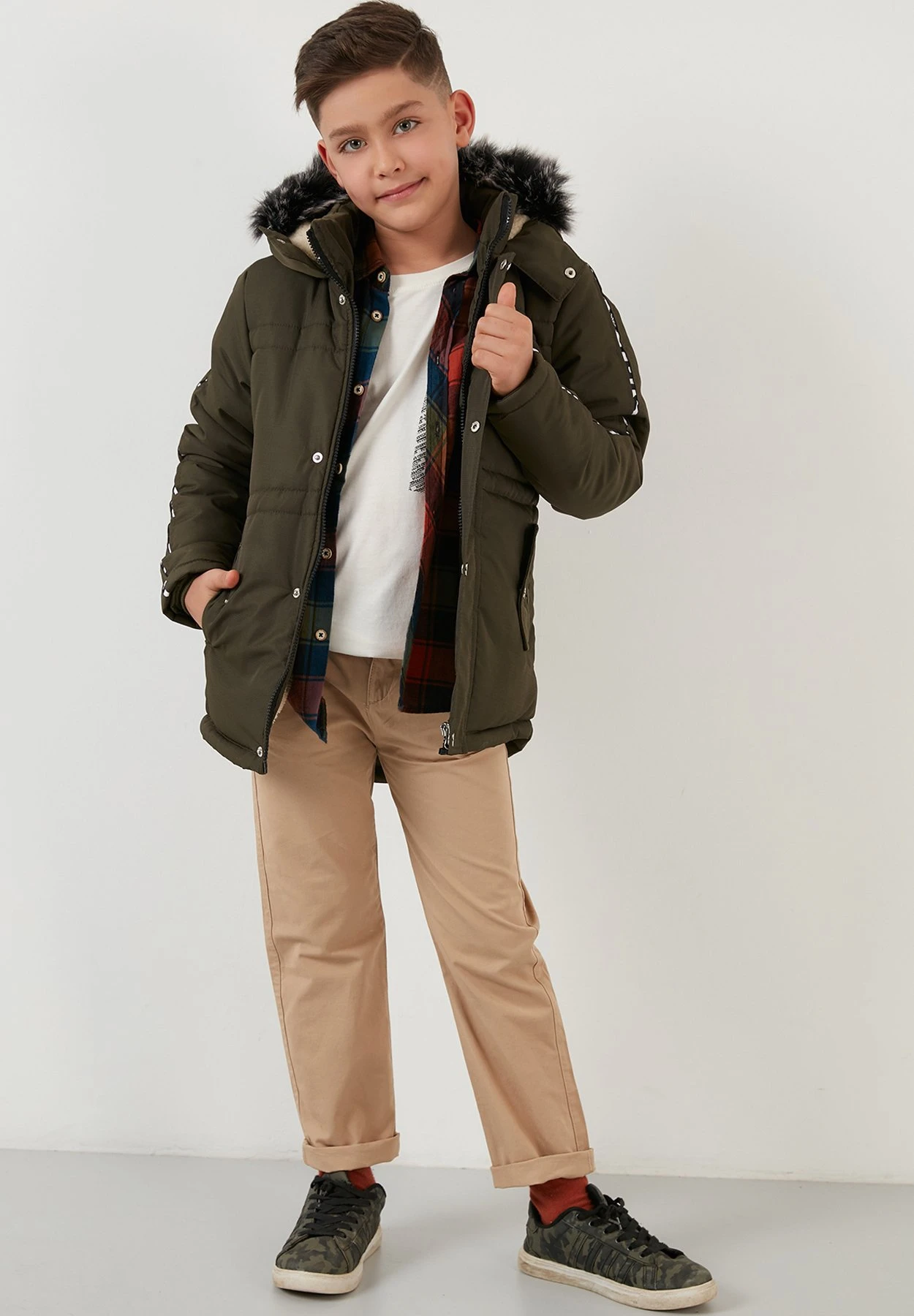 LELA Regular FitGiacca InvernaleLight Khaki Bambini Abbigliamento Outwear L6S24L00F-N11 1 LELA Regular FitGiacca InvernaleLight Khaki Bambini Abbigliamento Outwear L6S24L00F-N11