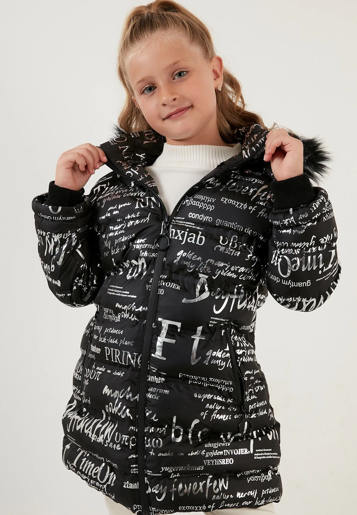 LELA Regular FitCappotto InvernaleBlack Bambini Abbigliamento Outwear L6S23L00F-Q11 2 LELA Regular FitCappotto InvernaleBlack Bambini Abbigliamento Outwear L6S23L00F-Q11 - immagine 2