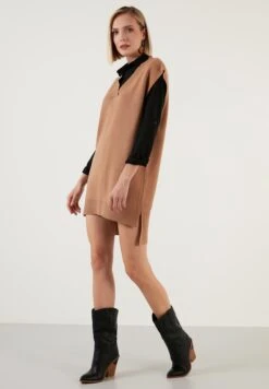 LELA T-Shirt BasicCamel Donna T-shirt E Top L6S21D02B-B11 -Lela ae524b6609244b119ecea2ee9c908e9c