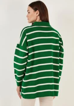 Lela -Lela b0b65182193942edb380ed3219155ab6