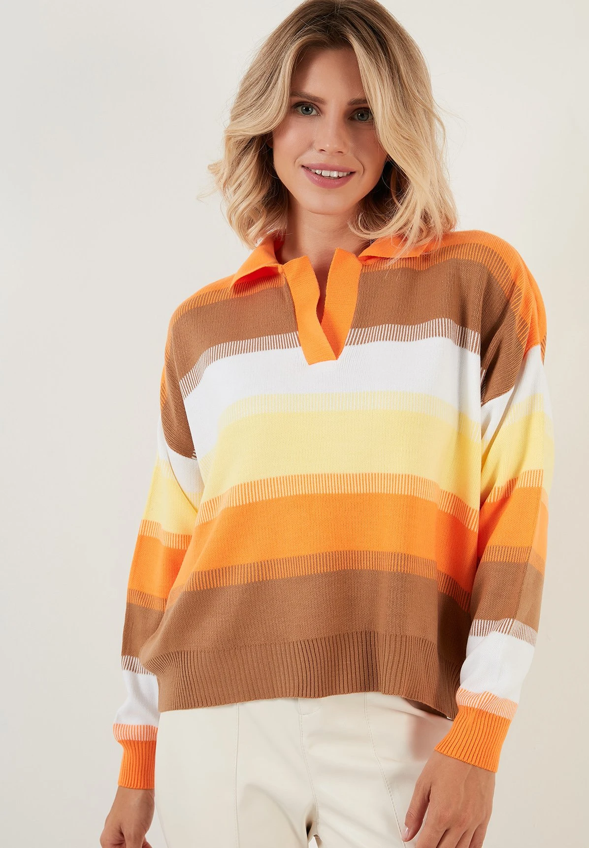 LELA PoloCaramel Donna T-shirt E Top L6S21D02A-O11 1 LELA PoloCaramel Donna T-shirt E Top L6S21D02A-O11