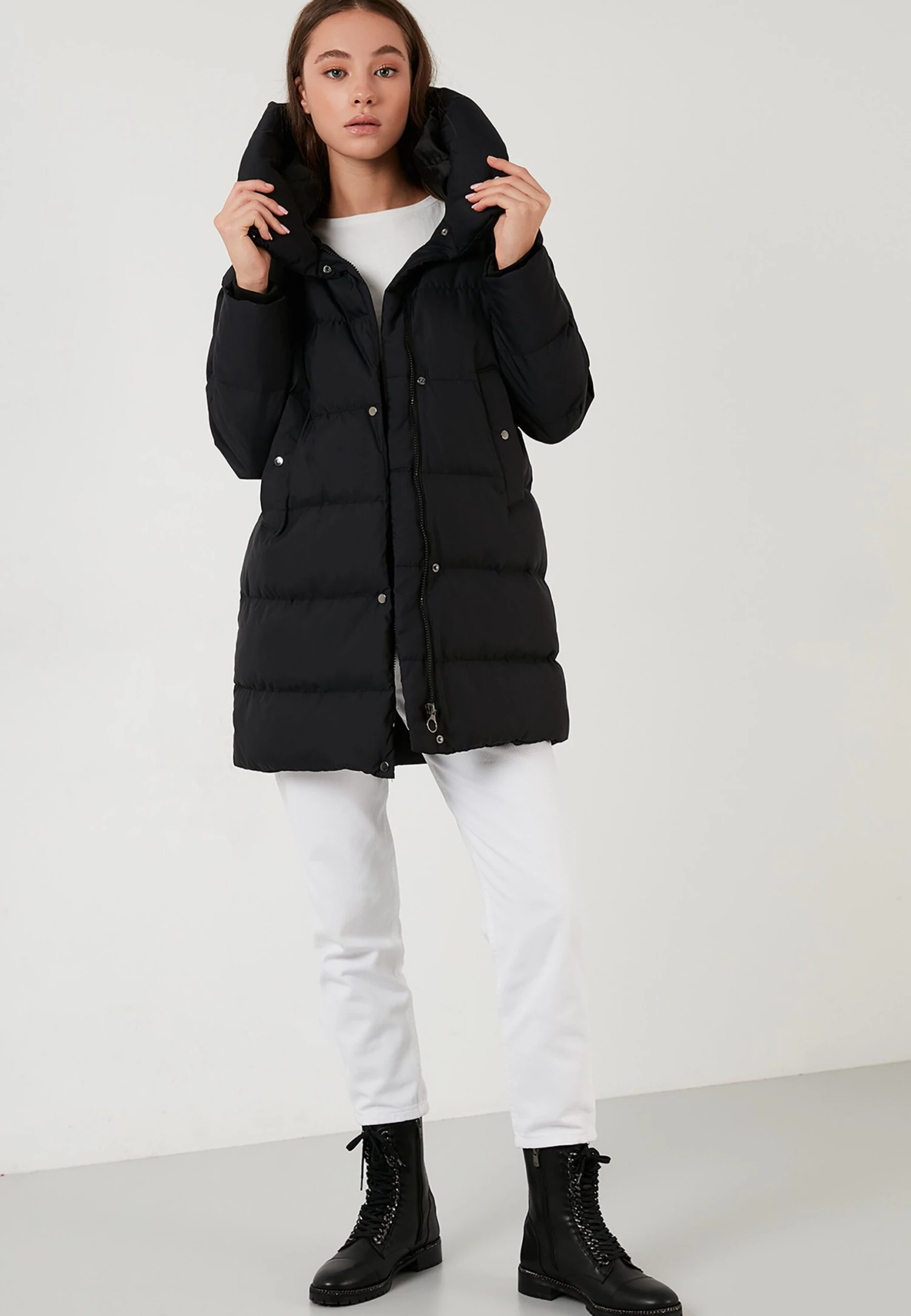 LELA Oversized Inflatable Long Cappotto InvernaleBlack Donna Cappotti L6S21U00B-Q11 3 LELA Oversized Inflatable Long Cappotto InvernaleBlack Donna Cappotti L6S21U00B-Q11 - immagine 3