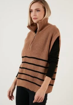 LELA Regular FitT-Shirt Con StampaBrown Donna T-shirt E Top L6S21D02C-O11 10 LELA Regular FitT-Shirt Con StampaBrown Donna T-shirt E Top L6S21D02C-O11 -Lela b7ac19b1ecd641228adcde16db83fedb