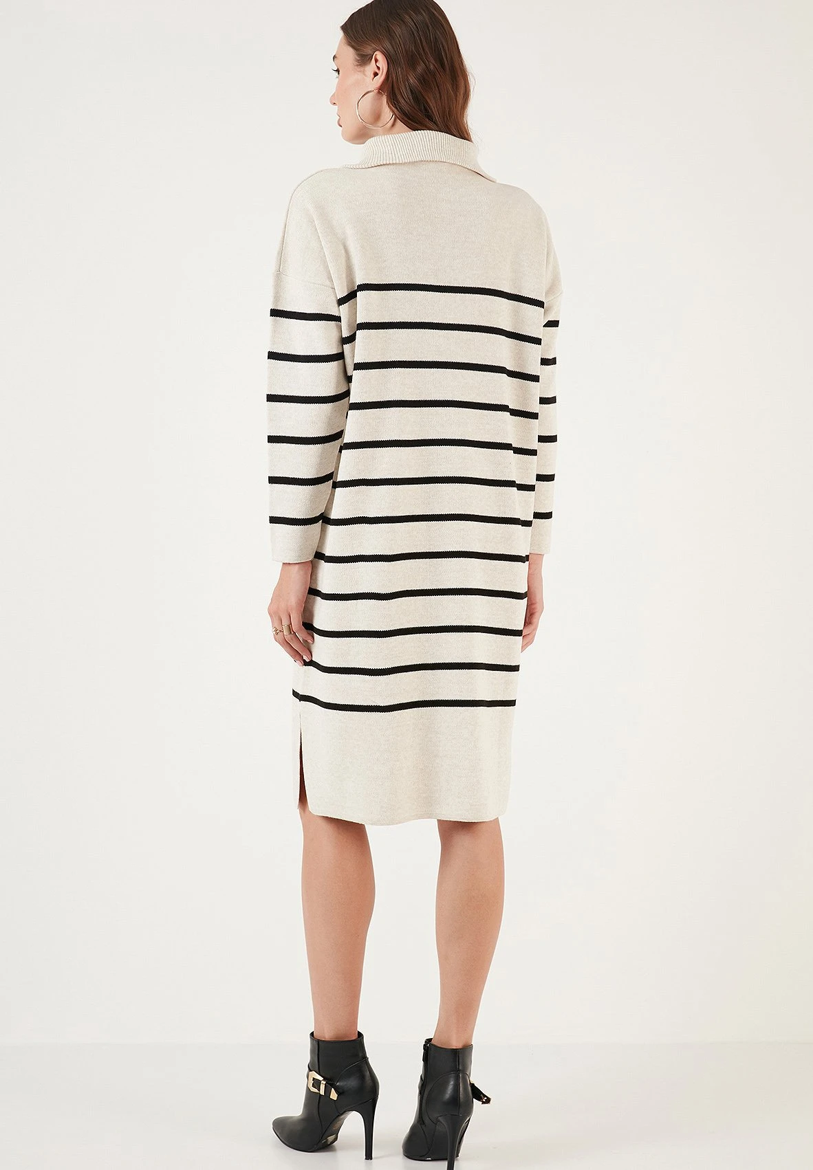 LELA Abito In Maglia - Cream/Black 3 LELA Abito In Maglia - Cream/Black - immagine 3