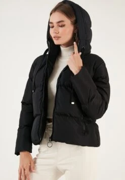 LELA Regular FitGiacca InvernaleBlack Donna Giacche E Blazer L6S21U025-Q11 -Lela c0e7ac14ea1b4611b53bcabc1e5da3ed
