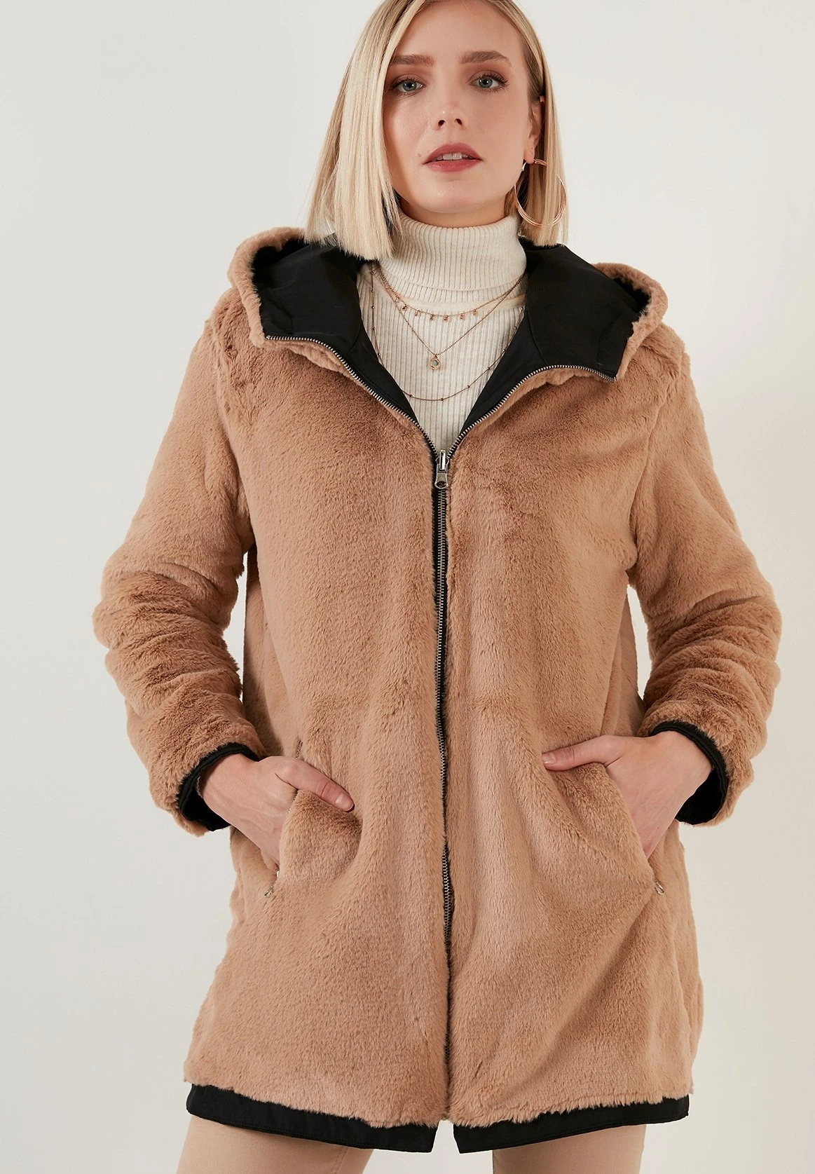 LELA Regular Fit ReversibleCappotto InvernaleSnuff Donna Cappotti L6S21U015-O11 4 LELA Regular Fit ReversibleCappotto InvernaleSnuff Donna Cappotti L6S21U015-O11 - immagine 4